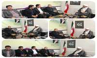 بررسی راه‌اندازی پست شماره ۳ کوهدشت و توسعه انرژی خورشیدی در دیدار مدیرعامل توزیع برق لرستان با امام جمعه